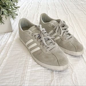 ADIDAS sneakers!